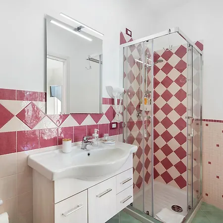 Coast 2 Coast Nocleg ze śniadaniem