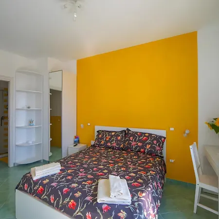 Coast 2 Coast Nocleg ze śniadaniem Agerola